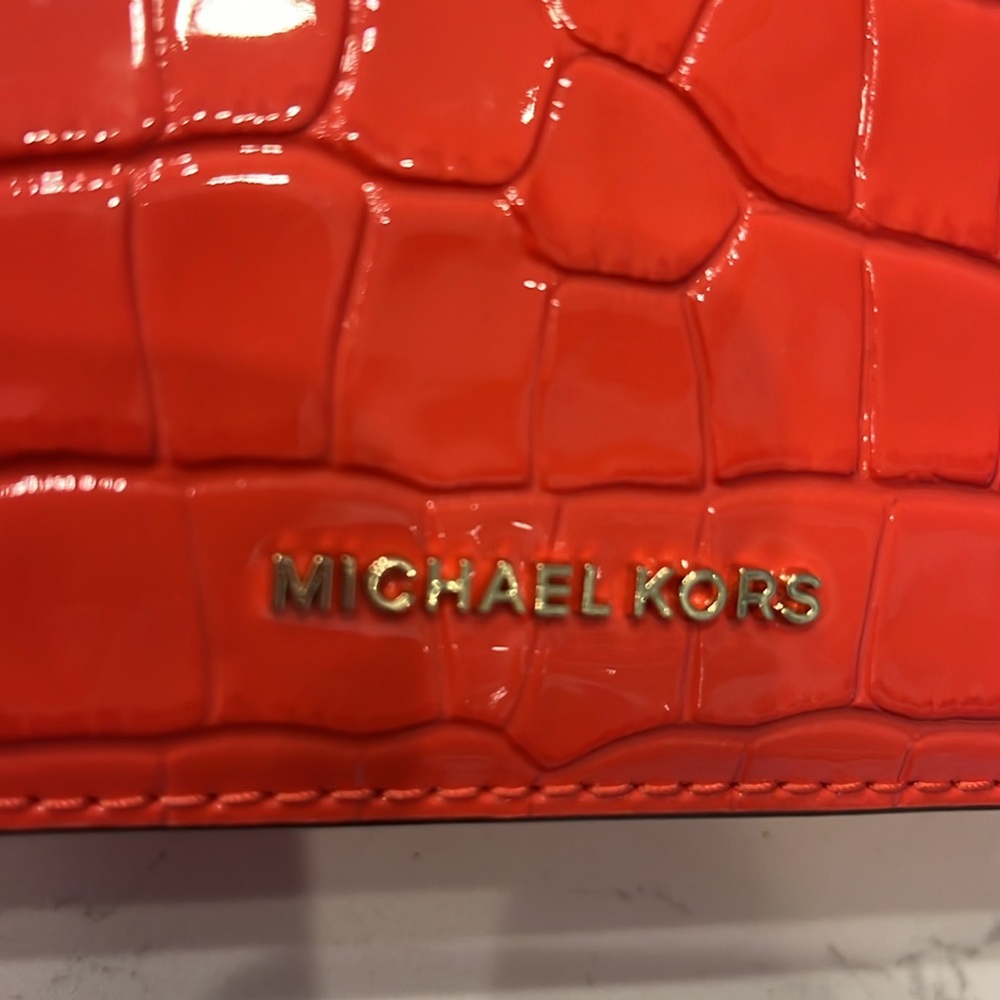 Like new Michael Kors Flap XBody bag. Used 2X - Picture 8 of 12
